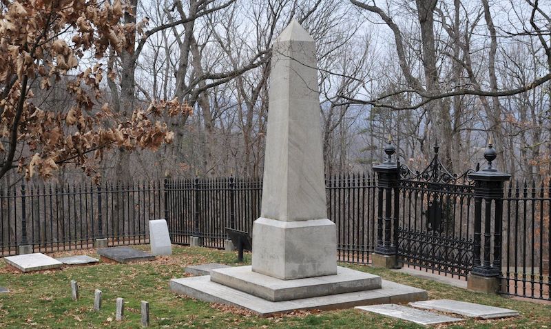 Thomas Jefferson's Grave Photo